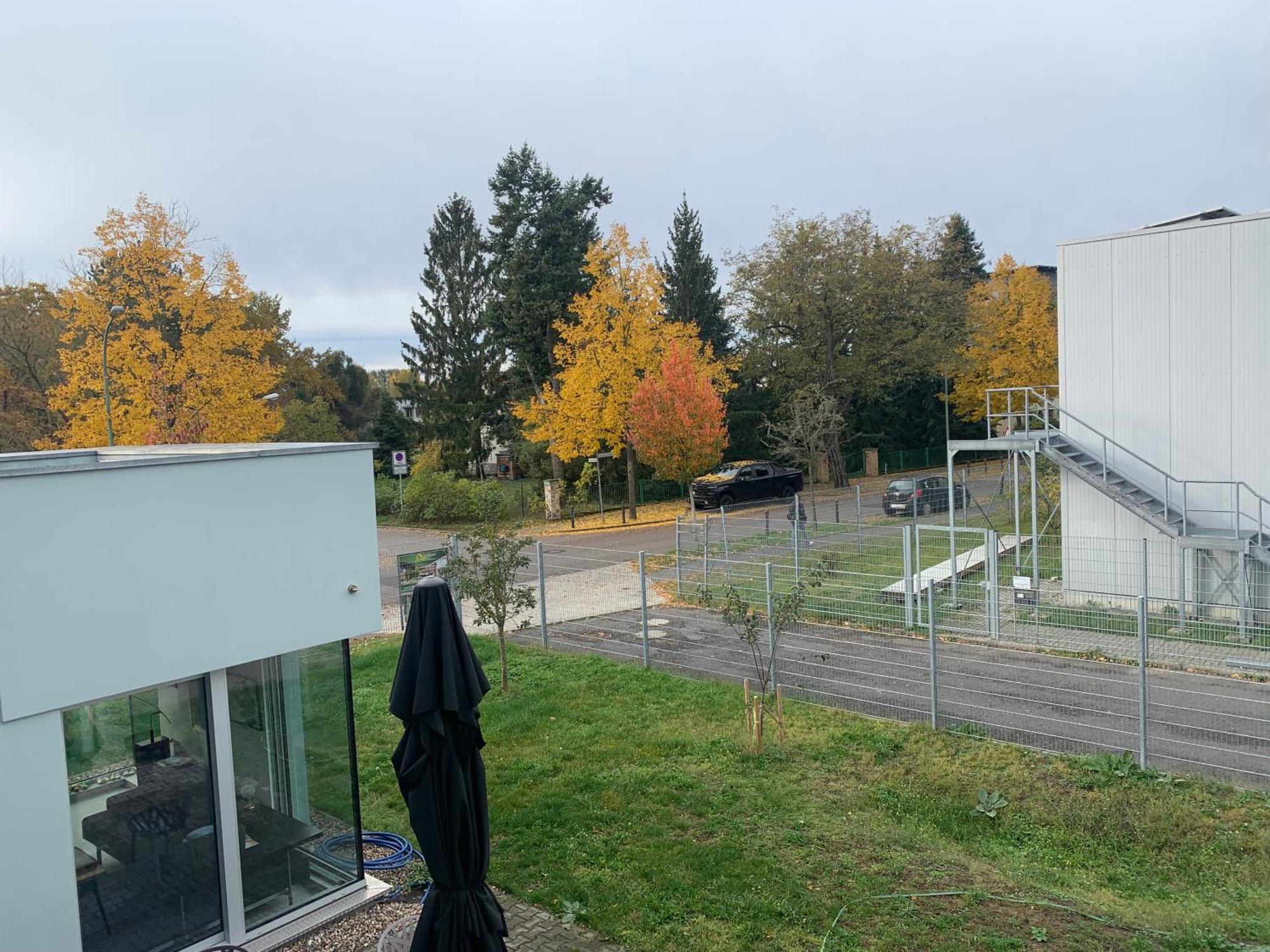 A Cozy Room In A Modern House Potsdam Exterior photo